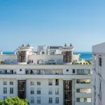 FULLY REFURBISHED 3-BEDROOM PENTHOUSE LOCATED IN MARBELLA CENTRO 14