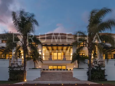 Villa Toccata - New Stylish Luxury Modern Mediterranean Villa, Sierra Blanca, Marbella