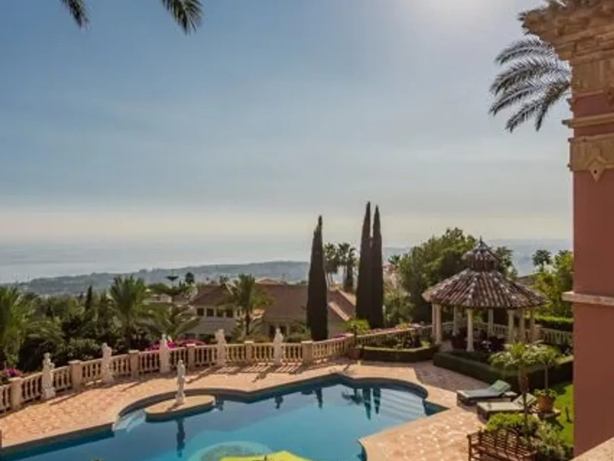 Villa Toccata - New Stylish Luxury Modern Mediterranean Villa, Sierra Blanca, Marbella