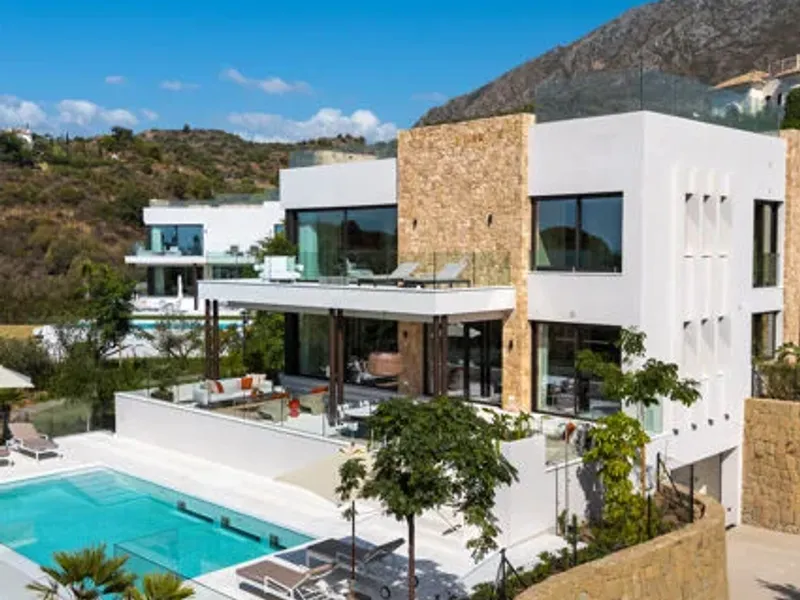 Villa Toccata - New Stylish Luxury Modern Mediterranean Villa, Sierra Blanca, Marbella