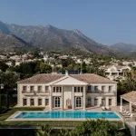 Villa Toccata - New Stylish Luxury Modern Mediterranean Villa, Sierra Blanca, Marbella 10