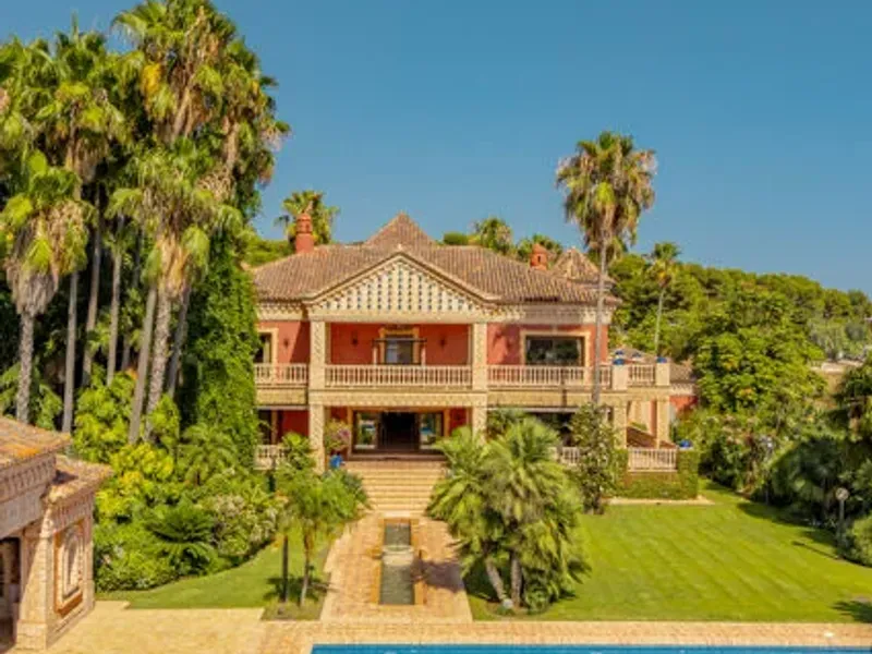 Villa Toccata - New Stylish Luxury Modern Mediterranean Villa, Sierra Blanca, Marbella