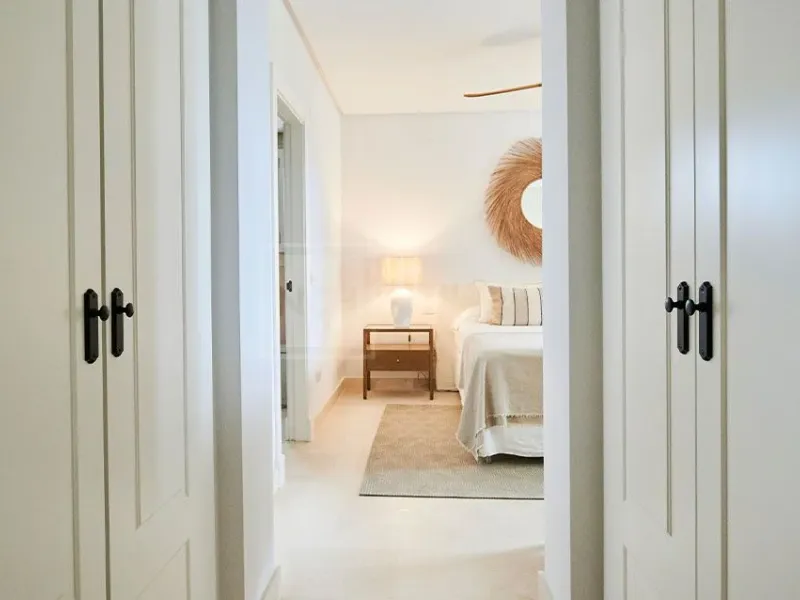 2-BEDROOM FULLY FURNISHED PENTHOUSE IN NUEVA ANDALUCIA