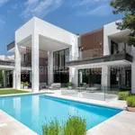 LUXURY CONTEMPORARY VILLA FOR SALE IN URB. LA PERA, NEAR PUERTO BANUS 1
