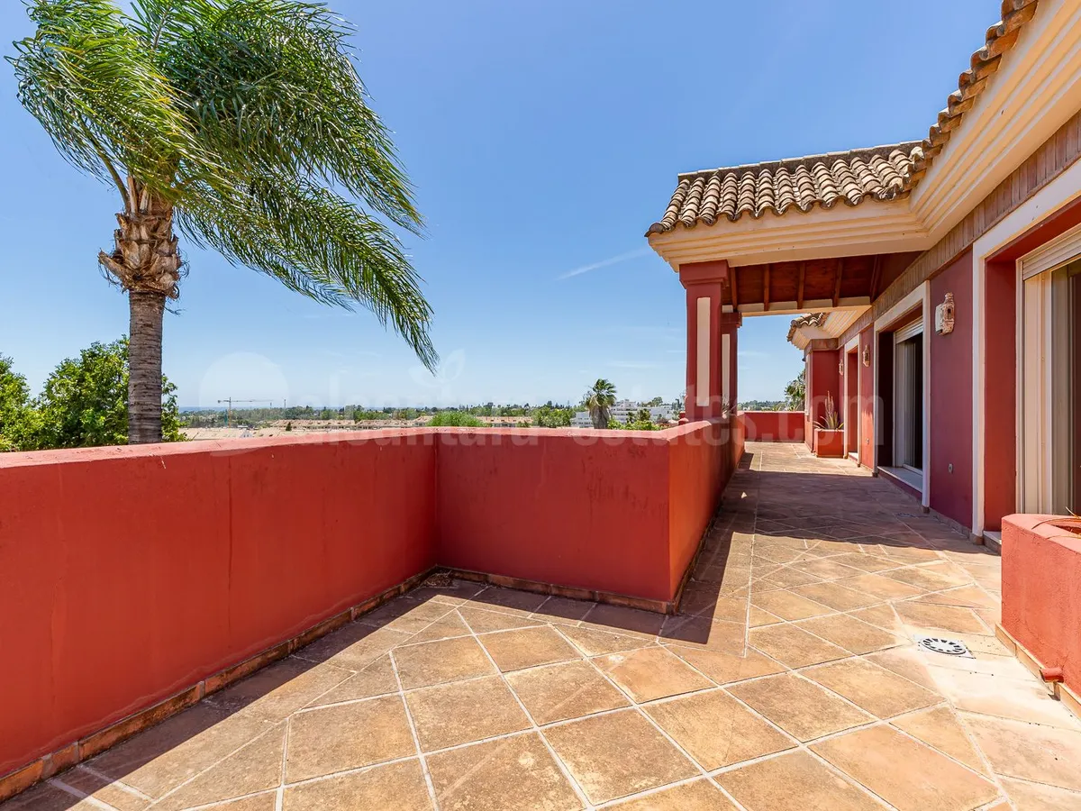 Villa for sale in Balcon de San Pedro