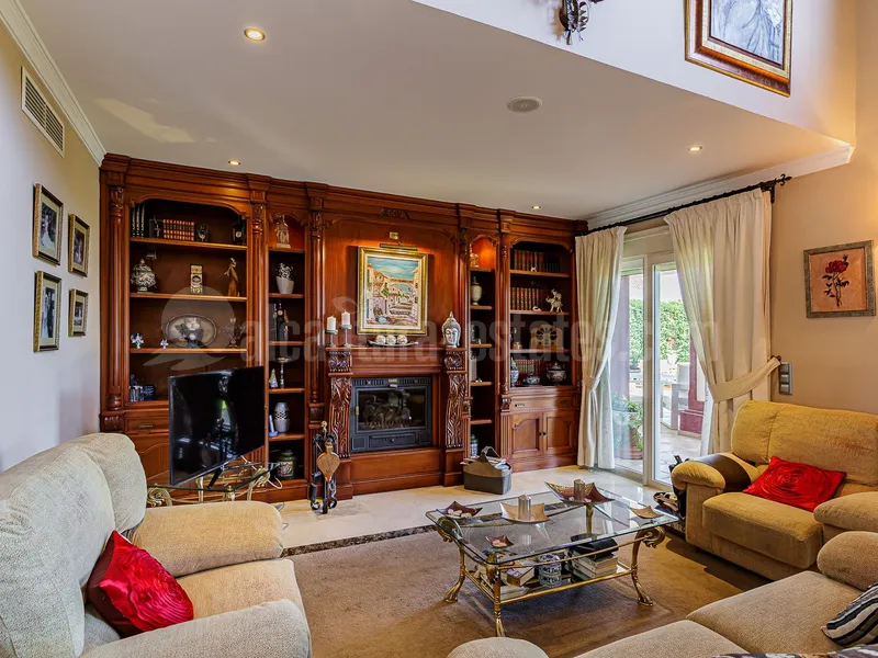 Villa for sale in Balcon de San Pedro