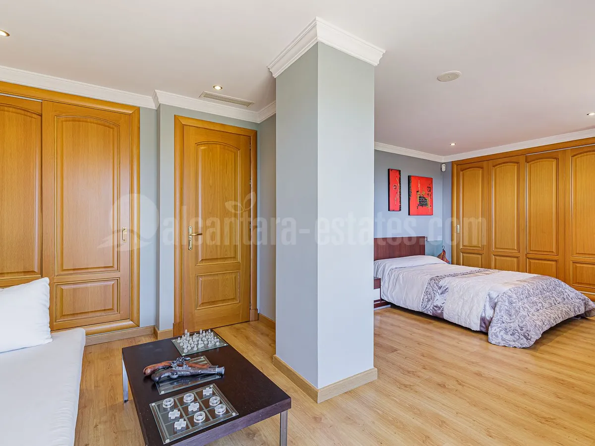 Villa for sale in Balcon de San Pedro