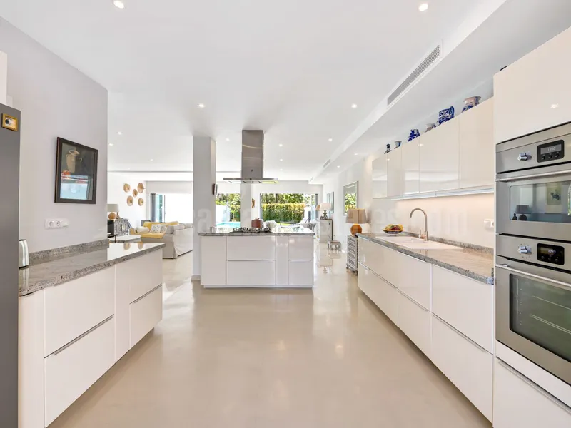 Semi-detached villa for sale on San Pedro Beach