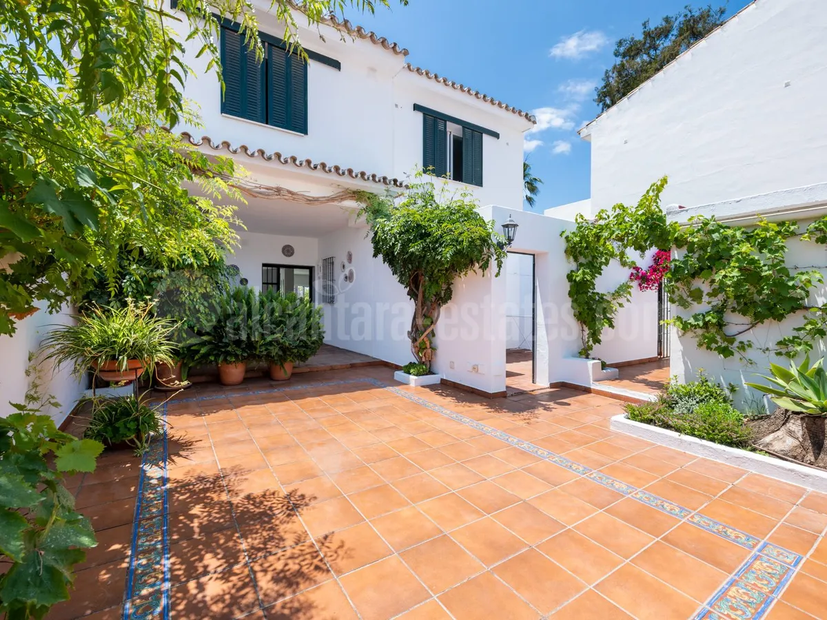 Semi-detached villa for sale on San Pedro Beach