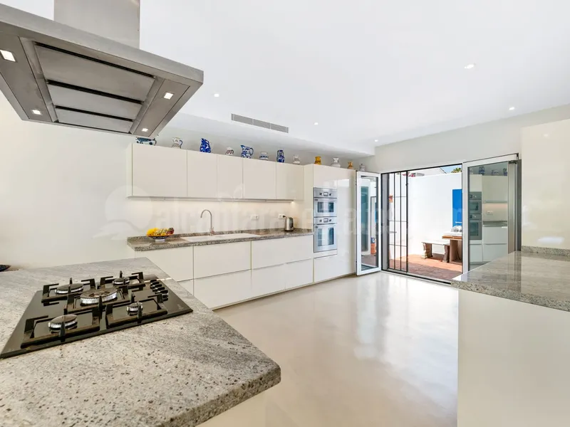 Semi-detached villa for sale on San Pedro Beach