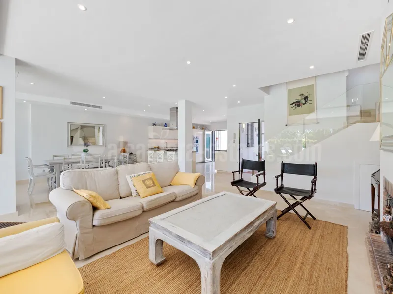 Semi-detached villa for sale on San Pedro Beach