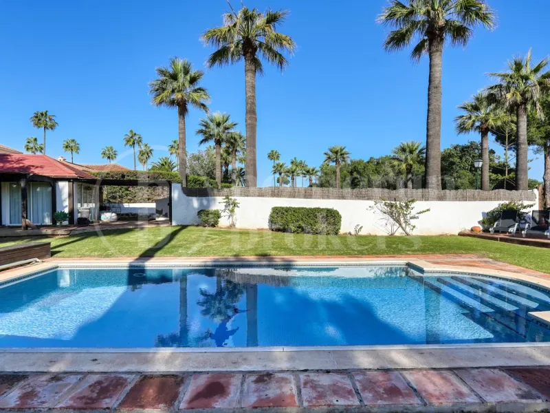 Villa Iroko - Spacious Family Home in Sotogrande