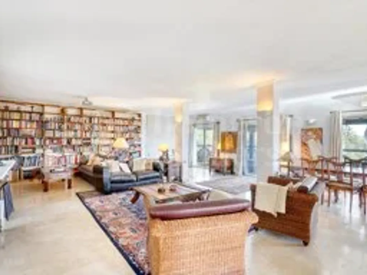 Villa Iroko - Spacious Family Home in Sotogrande