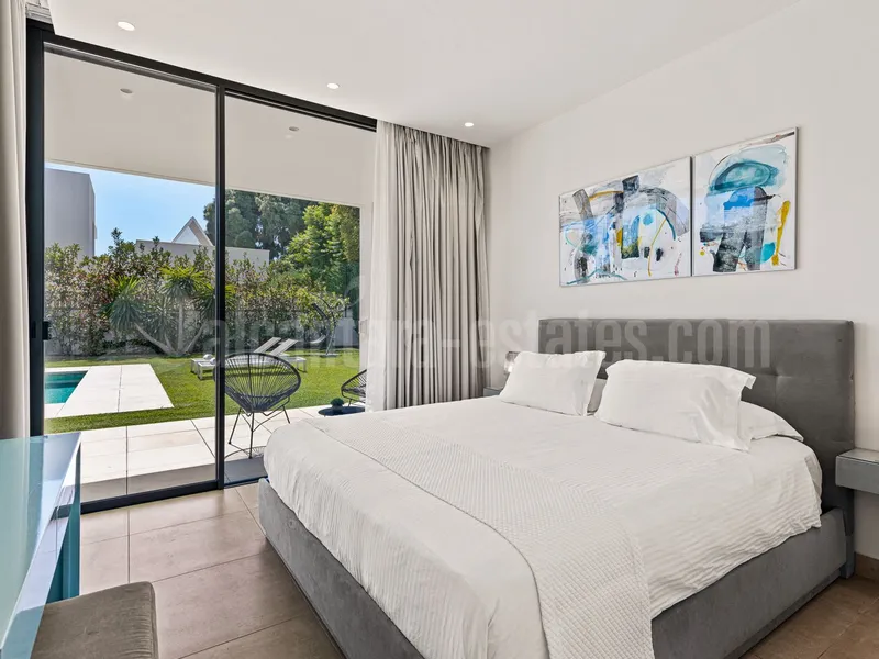 Beachside Contemporary Villa near Malibu Puerto Banus