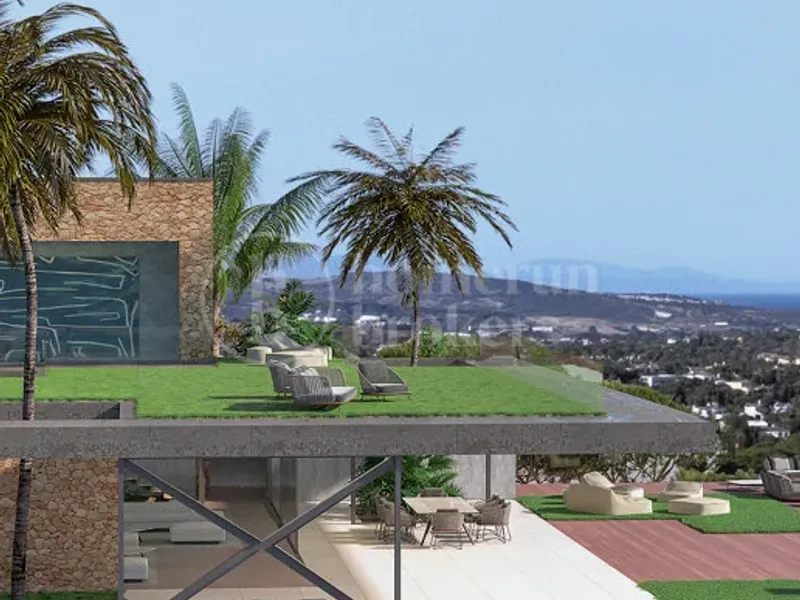 Villa Iroko - Spacious Family Home in Sotogrande