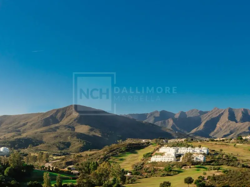 3-Bedroom South-Facing Penthouse in La Cala Golf