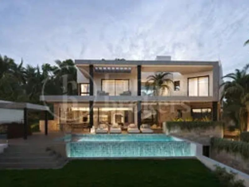 Villa Noura Sky - Moden Luxury Villa in Marbella Golden MIle