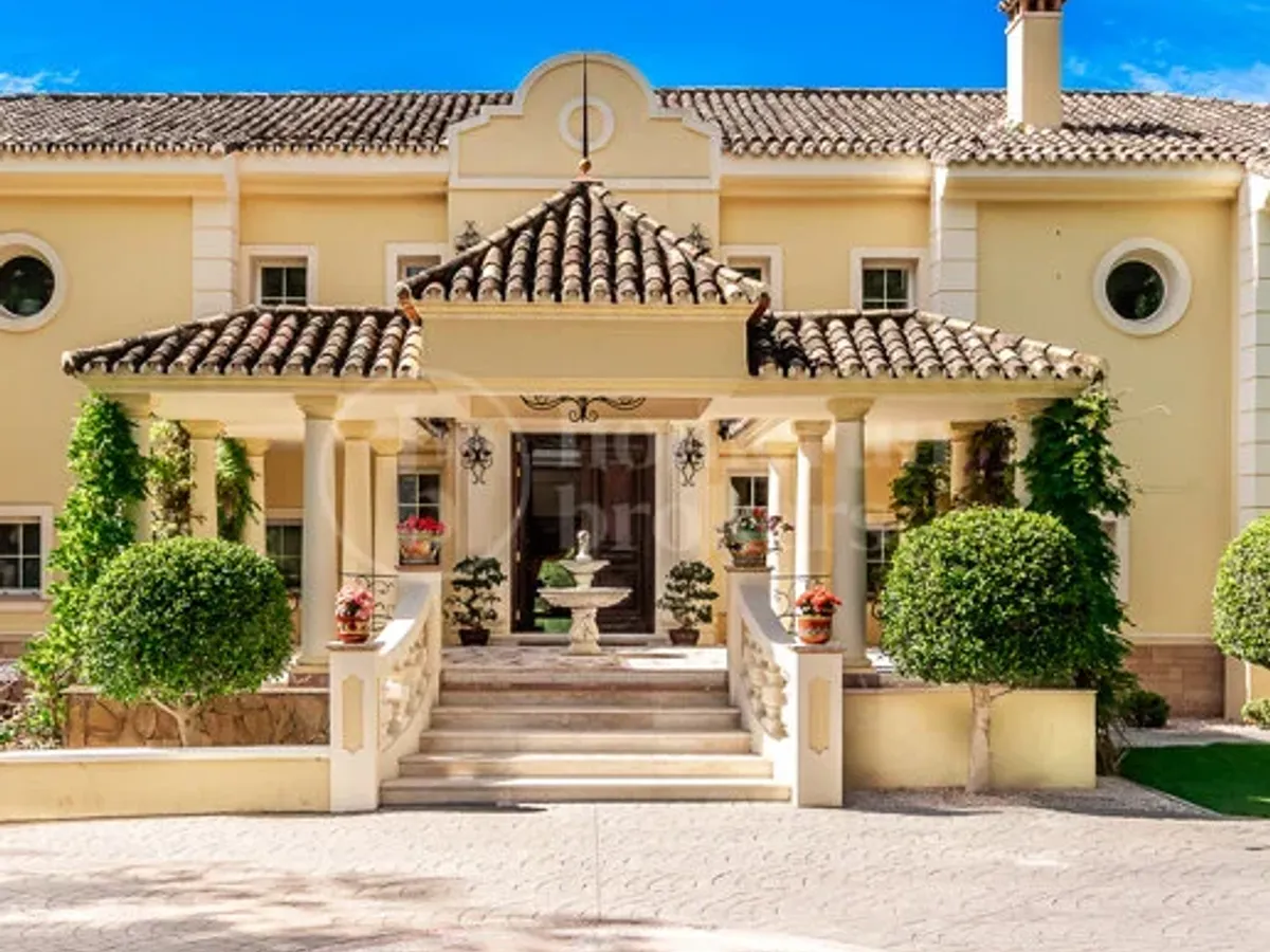Villa Noura Sky - Moden Luxury Villa in Marbella Golden MIle