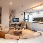 PENTHOUSE WITH VIEWS OVER MALAGA CITY ON THE 29TH FLOOR 5