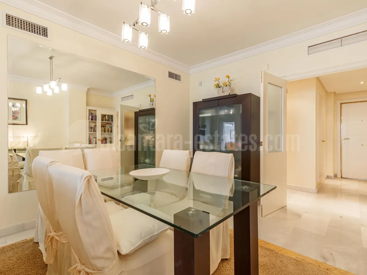 South west facing first floor apartment in La Rada, frontline San Pedro Beach