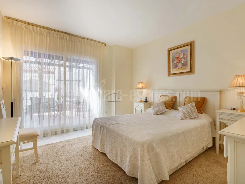 South west facing first floor apartment in La Rada, frontline San Pedro Beach