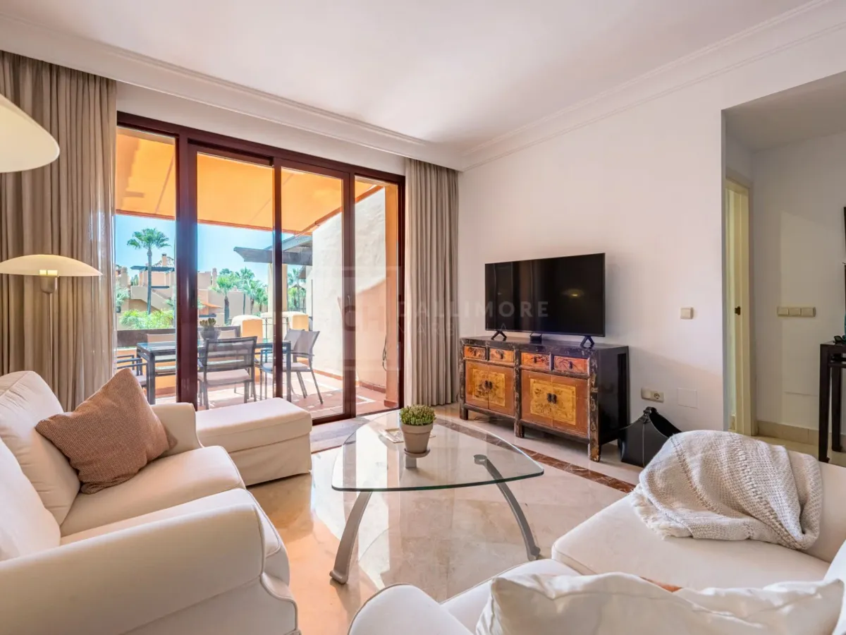 BEACH SIDE PENTHOUSE IN SAN PEDRO DE ALCANTARA