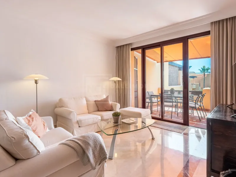 BEACH SIDE PENTHOUSE IN SAN PEDRO DE ALCANTARA