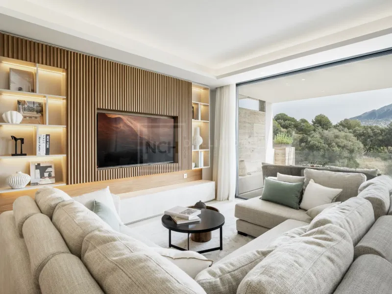 3-BEDROOM PENTHOUSE IN NUEVA ANDALUCIA MARBELLA