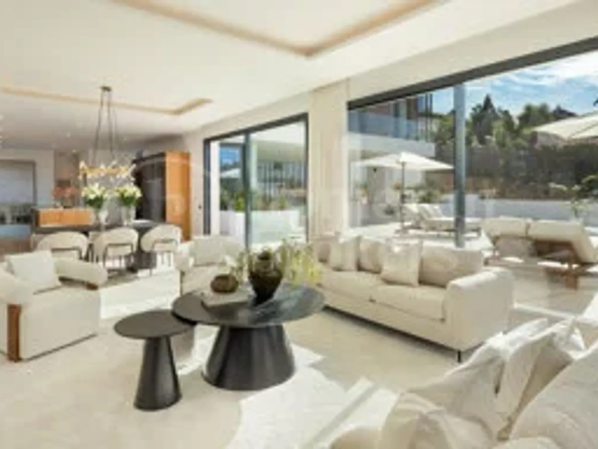 Villa Julia – Contemporary Newly Built Luxury Villa