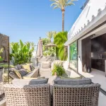 FRONT LINE BEACH BUNGALOW IN MARBELLA 7