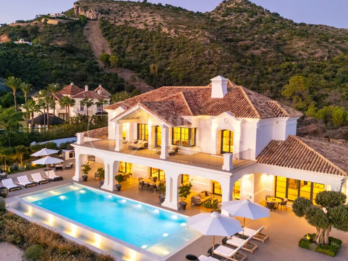 Villa Marbella – Luxury Mansion with Panoramic Views