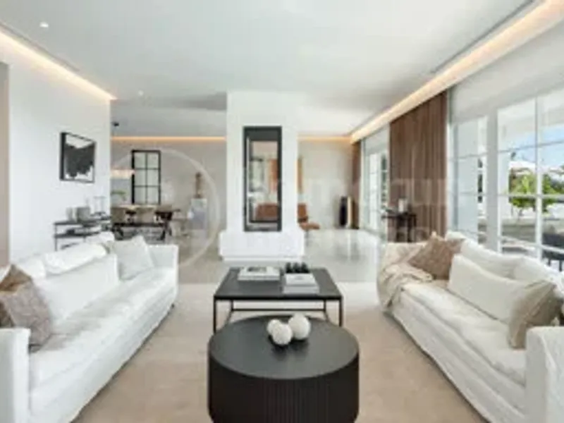 Villa Marbella – Luxury Mansion with Panoramic Views