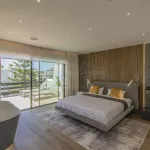 STUNNING 4 BEDROOM TOWNHOUSE LOCATED FRONT LINE BEACH IN MARBELLA 10