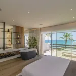 STUNNING 4 BEDROOM TOWNHOUSE LOCATED FRONT LINE BEACH IN MARBELLA 12