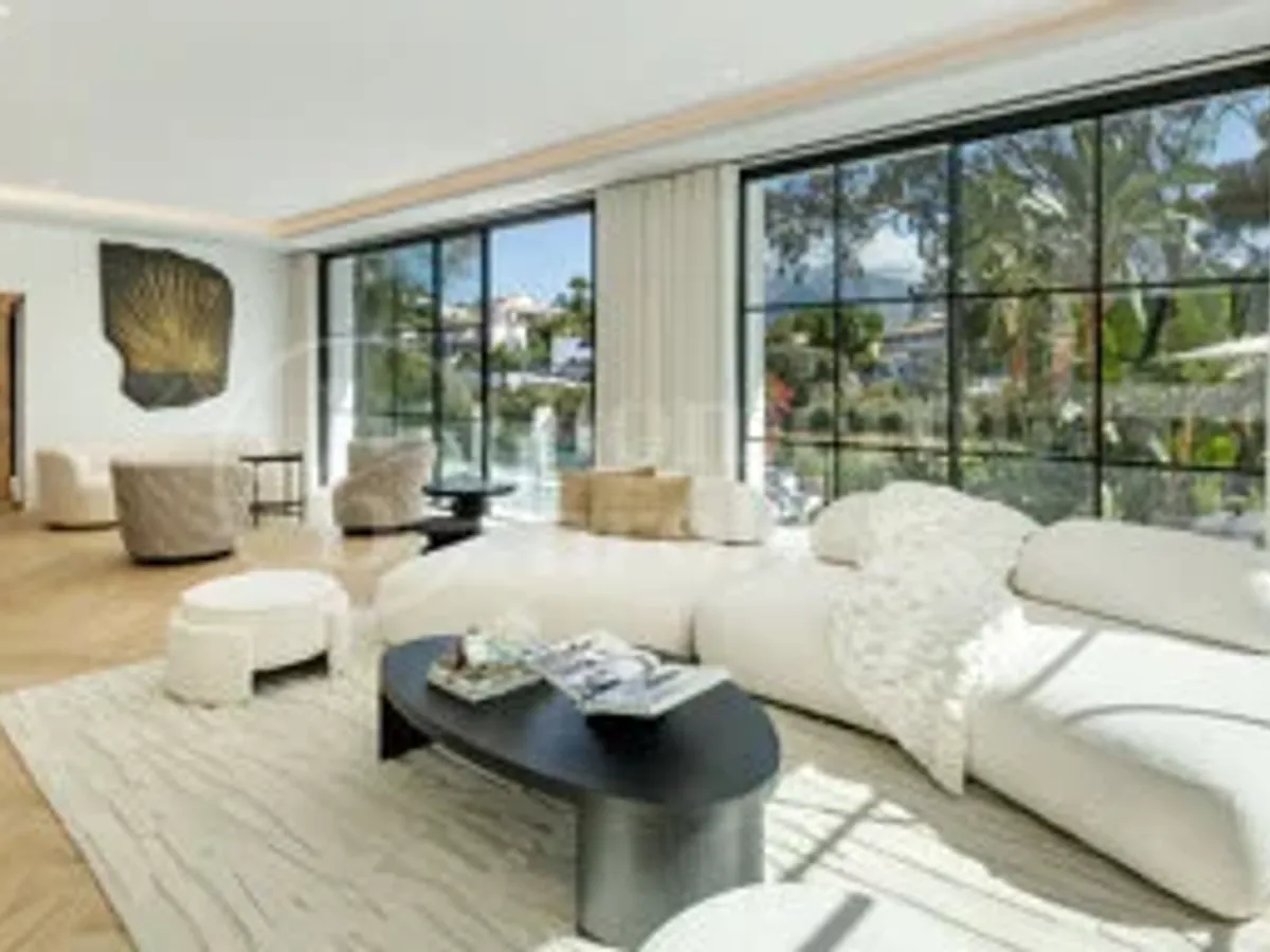 Villa Skyfall - Golf Front 5-Bedroom Villa in El Herrojo, La Quinta