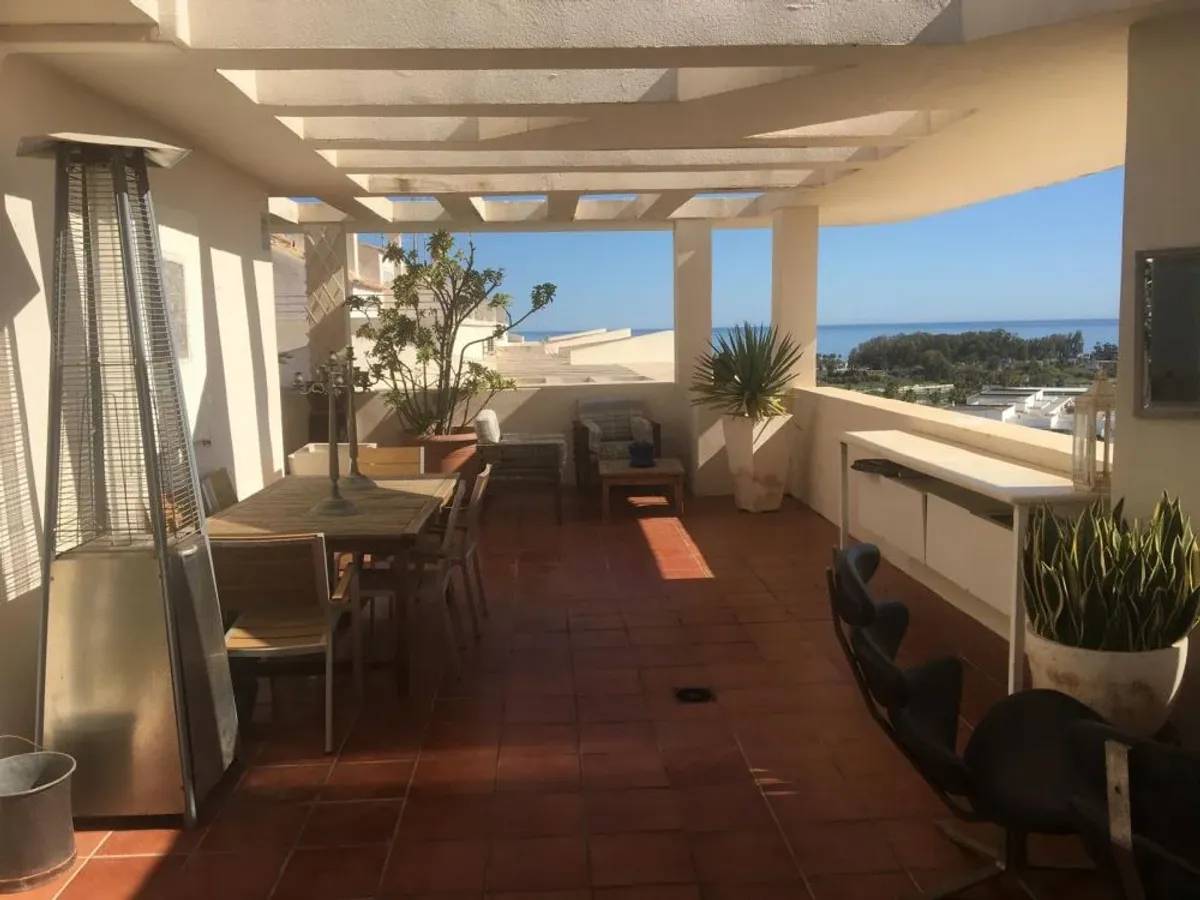 Bright Sea-View Duplex Penthouse Near the Boulevard in San Pedro de Alcántara