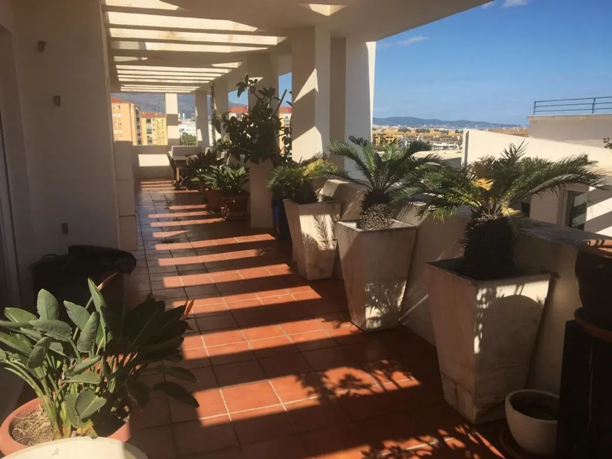 Bright Sea-View Duplex Penthouse Near the Boulevard in San Pedro de Alcántara