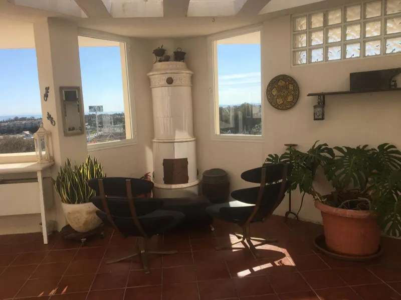 Bright Sea-View Duplex Penthouse Near the Boulevard in San Pedro de Alcántara