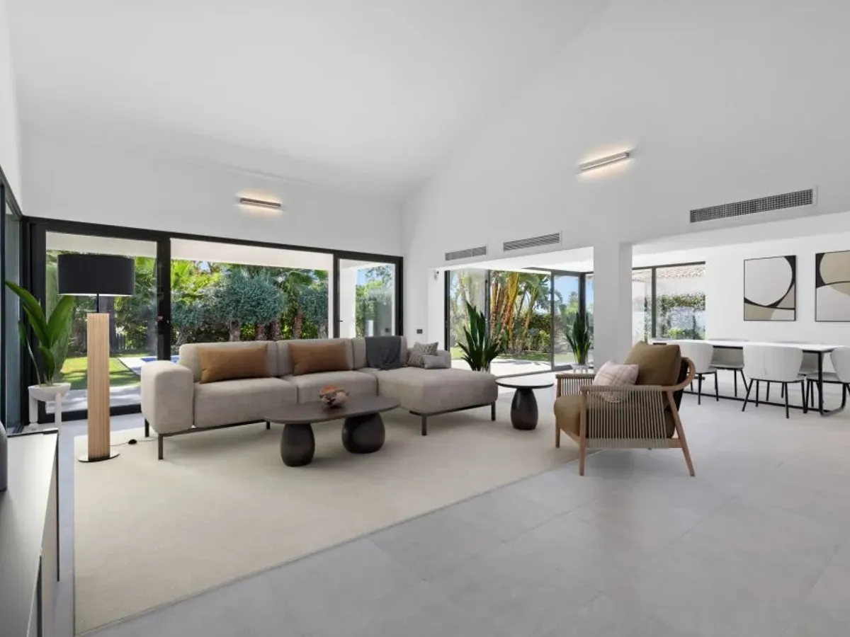 Contemporary Villa with Private Pool in Alta Vista, San Pedro de Alcántara