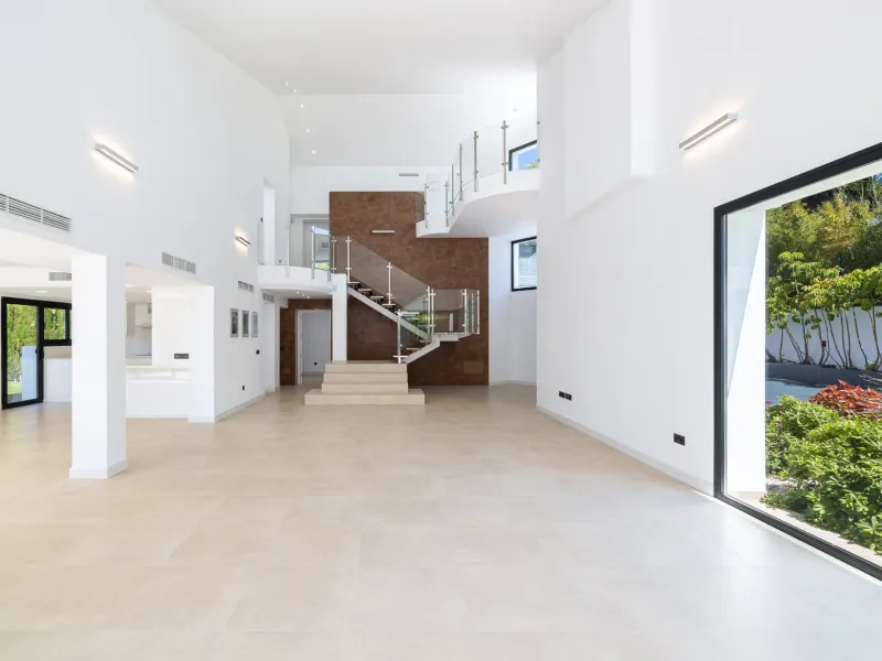 Contemporary Villa with Private Pool in Alta Vista, San Pedro de Alcántara