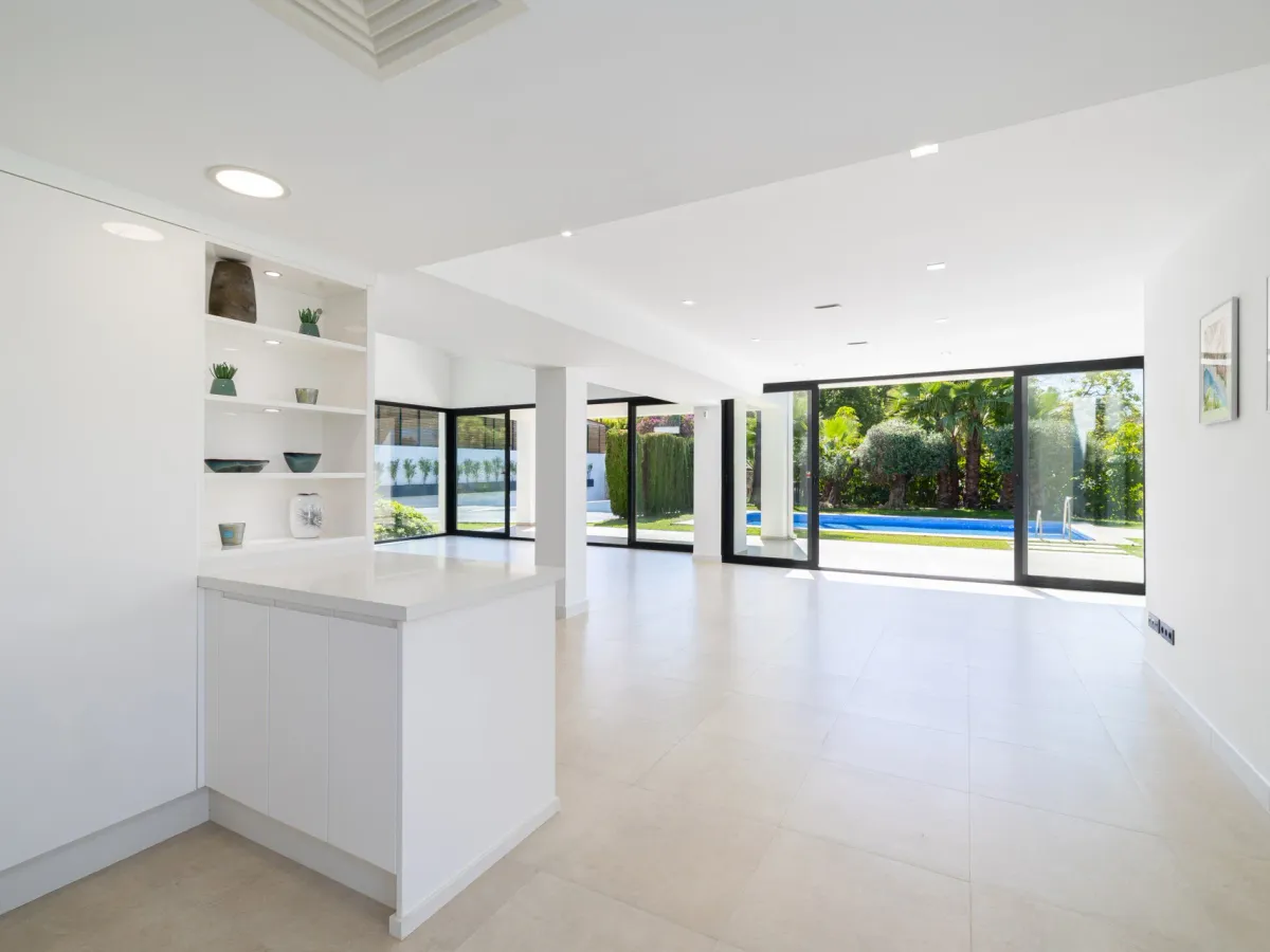 Contemporary Villa with Private Pool in Alta Vista, San Pedro de Alcántara