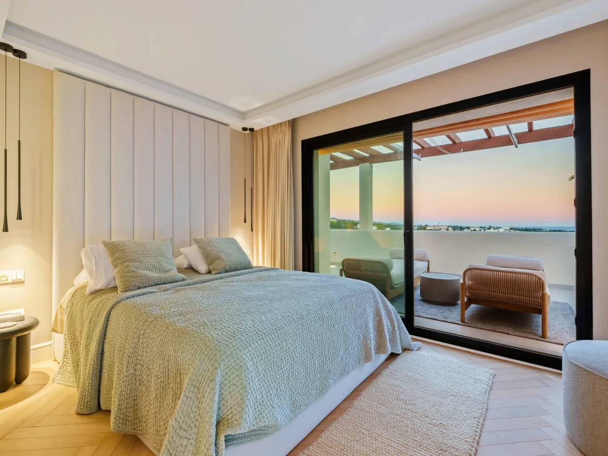 Luxury Duplex Penthouse with Private Pool and Panoramic Sea Views in Nueva Andalucía