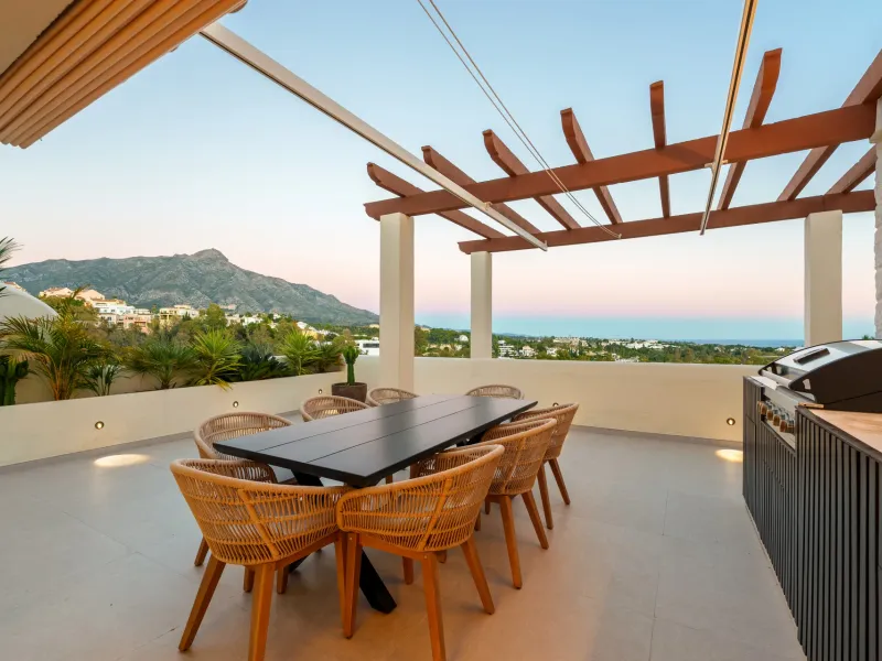 Luxury Duplex Penthouse with Private Pool and Panoramic Sea Views in Nueva Andalucía
