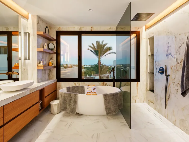 Luxury Duplex Penthouse with Private Pool and Panoramic Sea Views in Nueva Andalucía