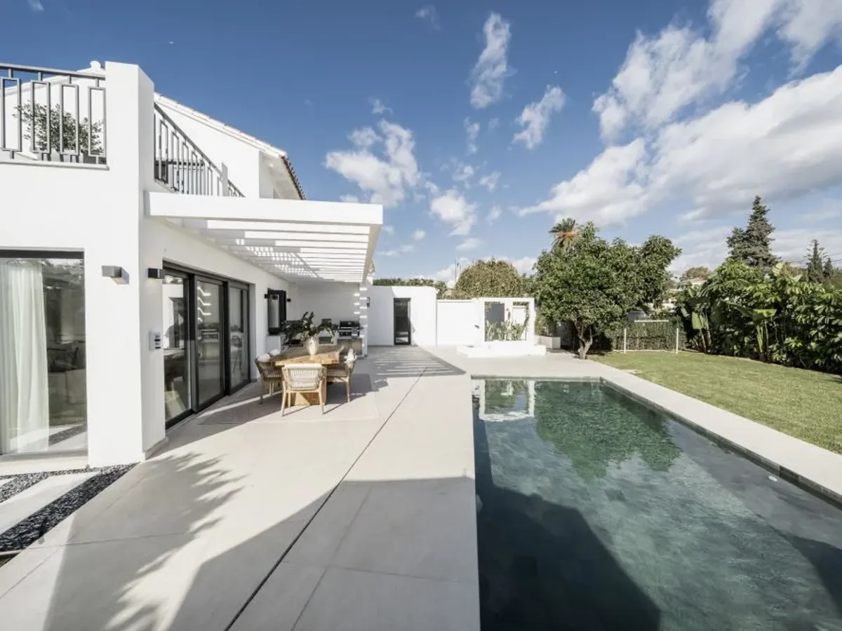 Fully Renovated Beachside Villa in San Pedro de Alcántara with Five En-Suite Bedrooms