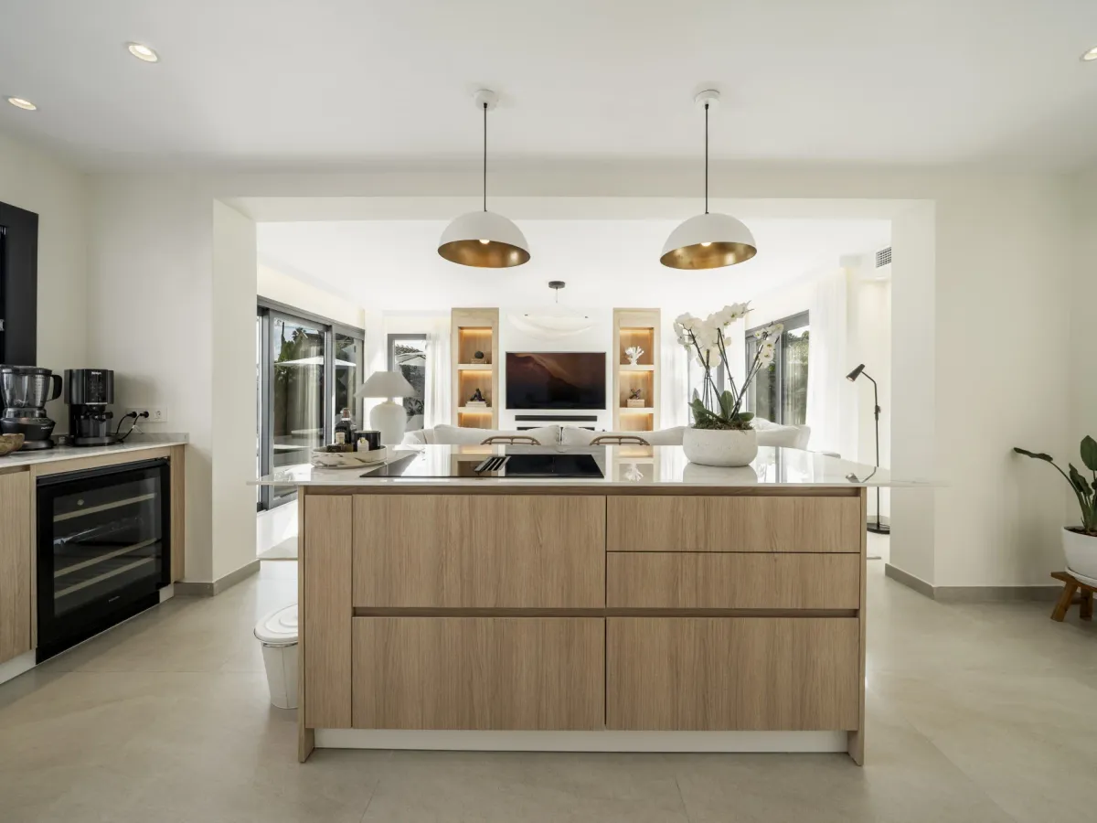 Fully Renovated Beachside Villa in San Pedro de Alcántara with Five En-Suite Bedrooms