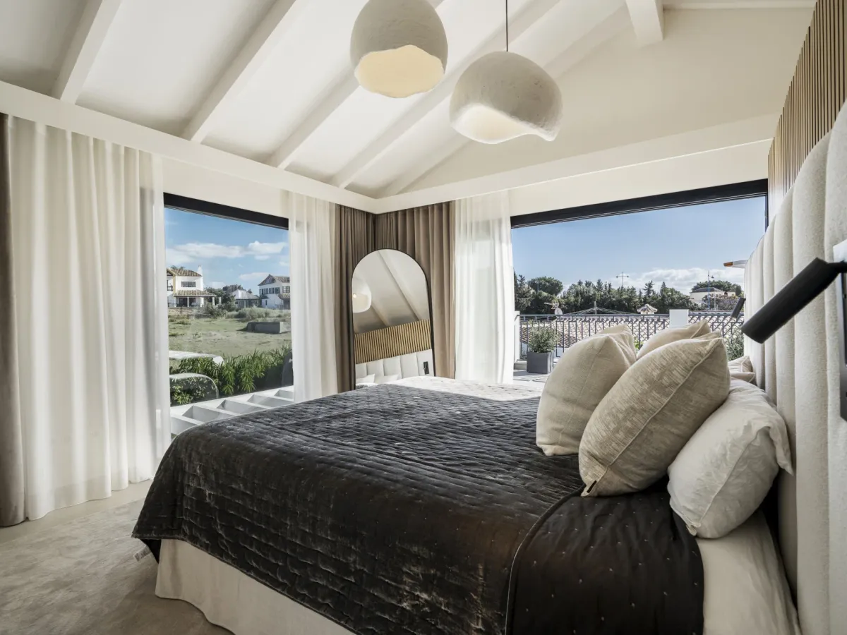 Fully Renovated Beachside Villa in San Pedro de Alcántara with Five En-Suite Bedrooms