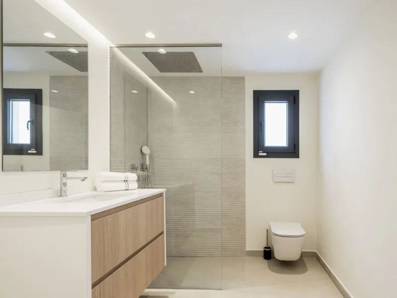 Fully Renovated Beachside Villa in San Pedro de Alcántara with Five En-Suite Bedrooms