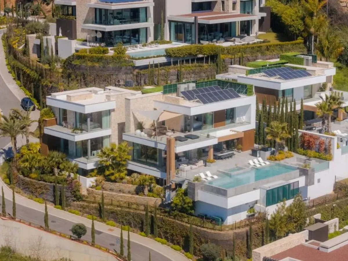 Panoramic Sea View Luxury Villa with Private Spa, Cinema & Resort-Style Living