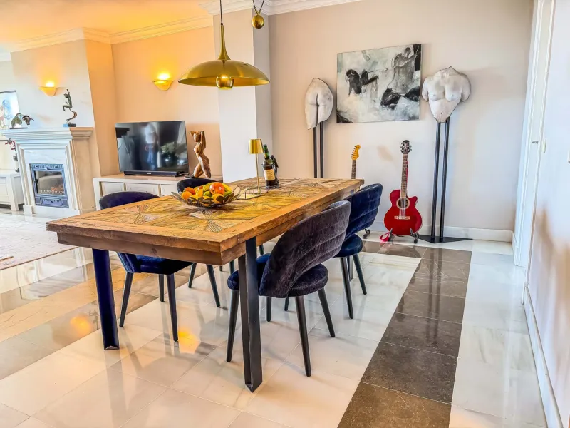 Exclusive Penthouse with Panoramic Sea Views in Monte Halcones